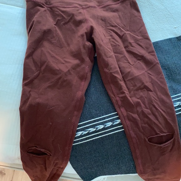 Maroon Beyond Yoga Leggings with Knee Hole - Picture 4 of 4